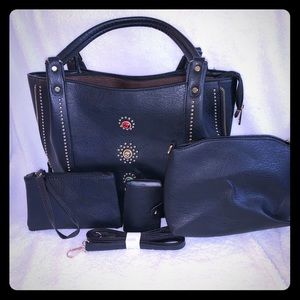 Brand new purse set